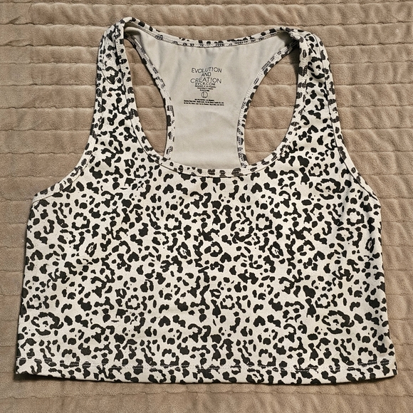 Evolution and Creation Tops - Evolution and Creation Cropped Leopard Tank‎